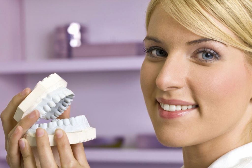 پروتز دندان