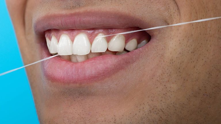 The importance of dental floss in oral health