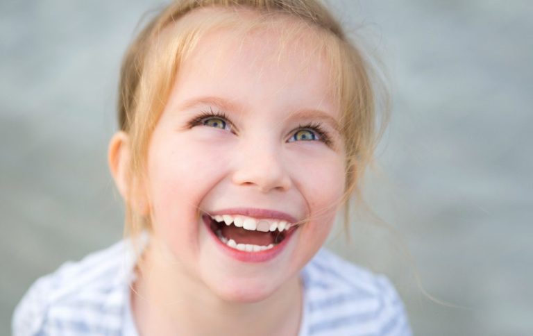 Reasons for teeth discoloration after nerve extraction