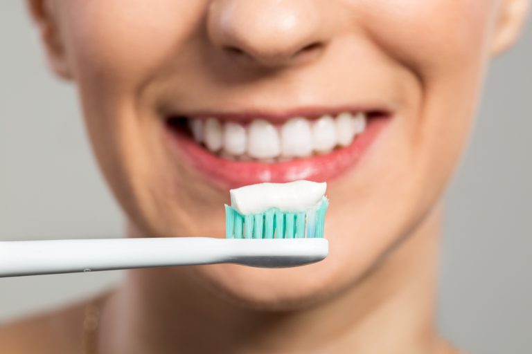 The best toothpaste for laminate