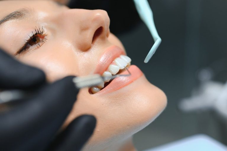 Cosmetic Dentistry: New Methods and Techniques