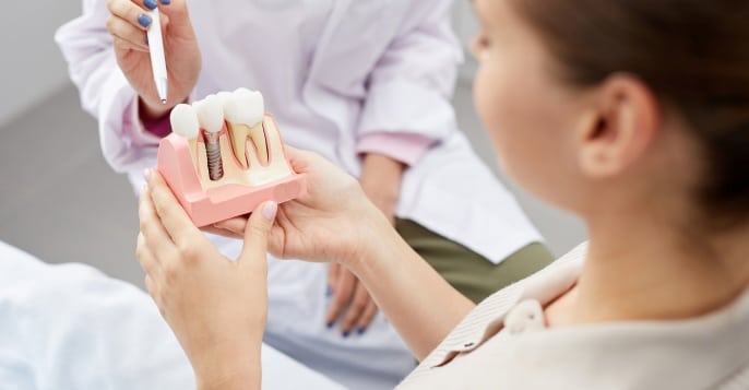 Dental implant