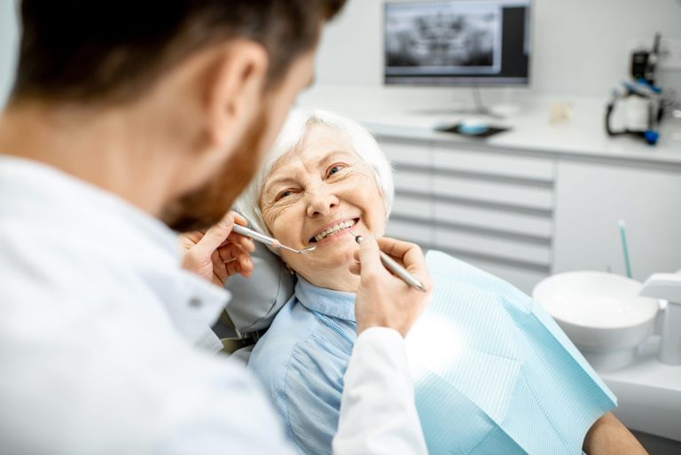Dental implants in the elderly