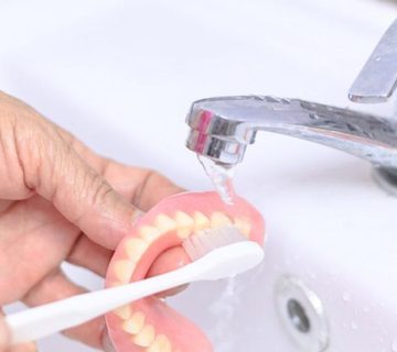 Removable dental prosthesis